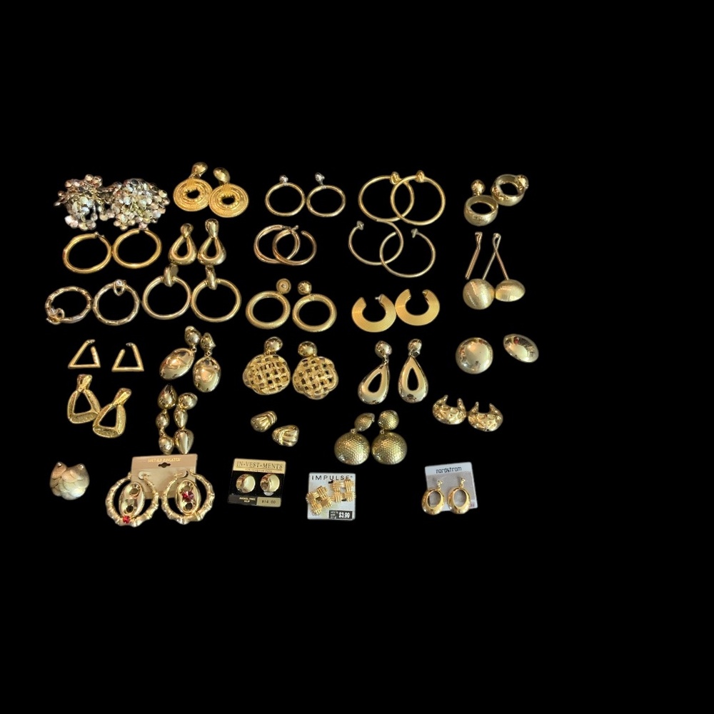 Vintage 70’s 80’s 90’s lot of runway fashion earrings clip & pierced